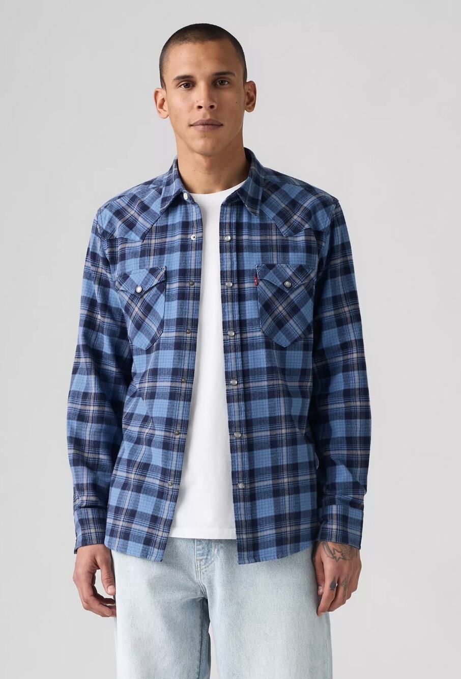 Men's Blue and White Western Standard Fit Flannel Shirt Size Medium NWT
